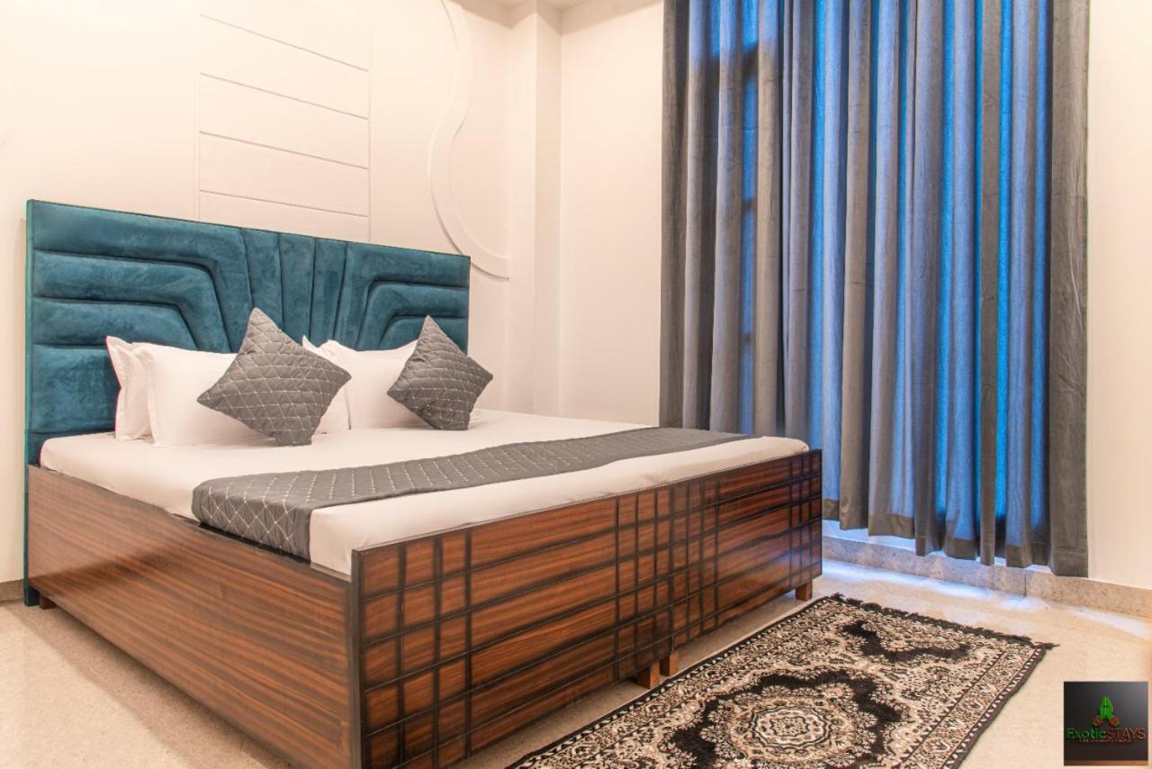The Hillside Inn Kasauli By Exotic Stays Ngoại thất bức ảnh