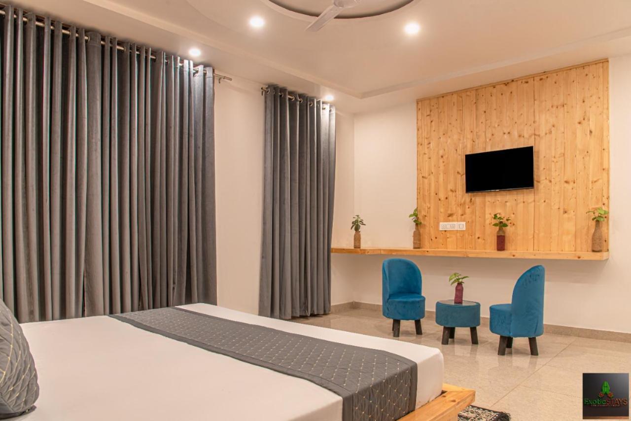 The Hillside Inn Kasauli By Exotic Stays Ngoại thất bức ảnh
