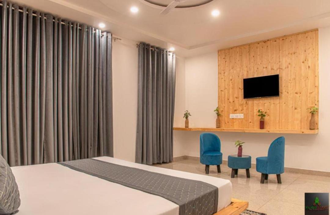 The Hillside Inn Kasauli By Exotic Stays Ngoại thất bức ảnh